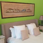 Le Chateau Des Reves De Fresnel B&B