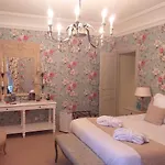 Bed & Breakfast Le Château Des Rêves De Fresnel