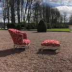 Le Château Des Rêves De Fresnel Bed & Breakfast *