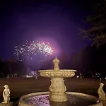 Le Château Des Rêves De Fresnel Bed & Breakfast *