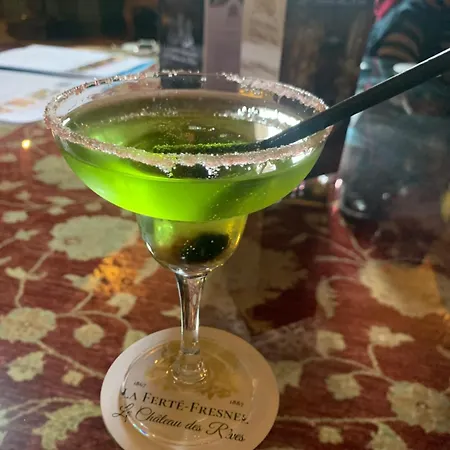 Bed & Breakfast Le Chateau Des Reves De Fresnel La Ferté-Frênel