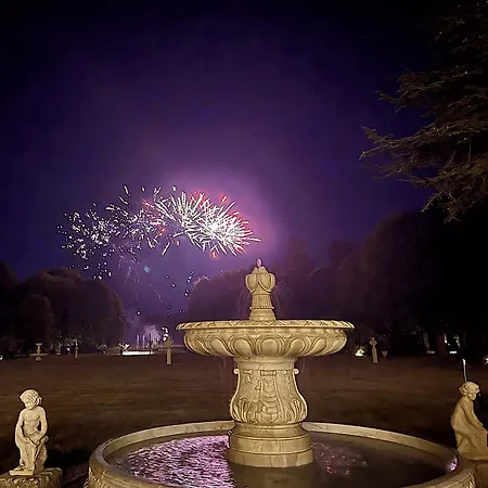 Le Château Des Rêves De Fresnel Bed & Breakfast *