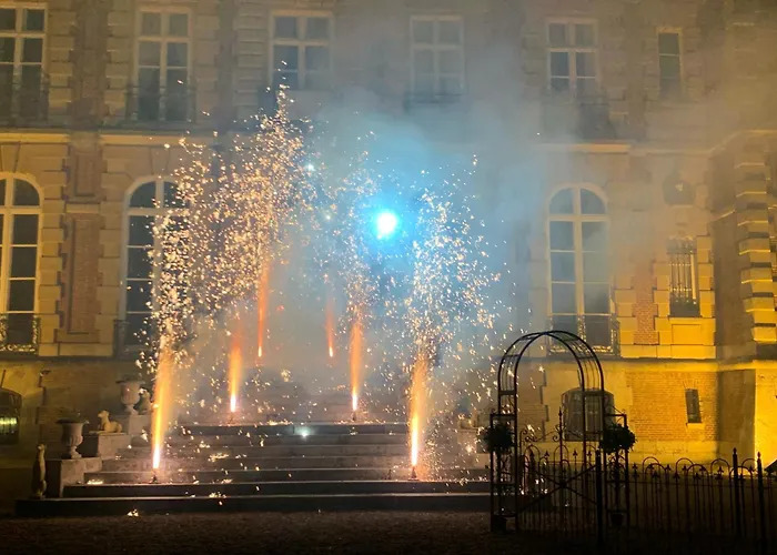 Le Chateau Des Reves De Fresnel 住宿加早餐酒店 *