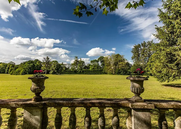 Bed & Breakfast Le Chateau Des Reves De Fresnel *