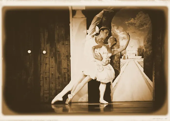 Le Chateau Des Reves De Fresnel La Ferté-Frênel