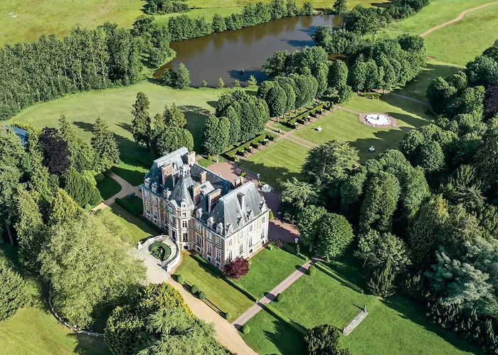 Le Chateau Des Reves De Fresnel Bed & Breakfast *